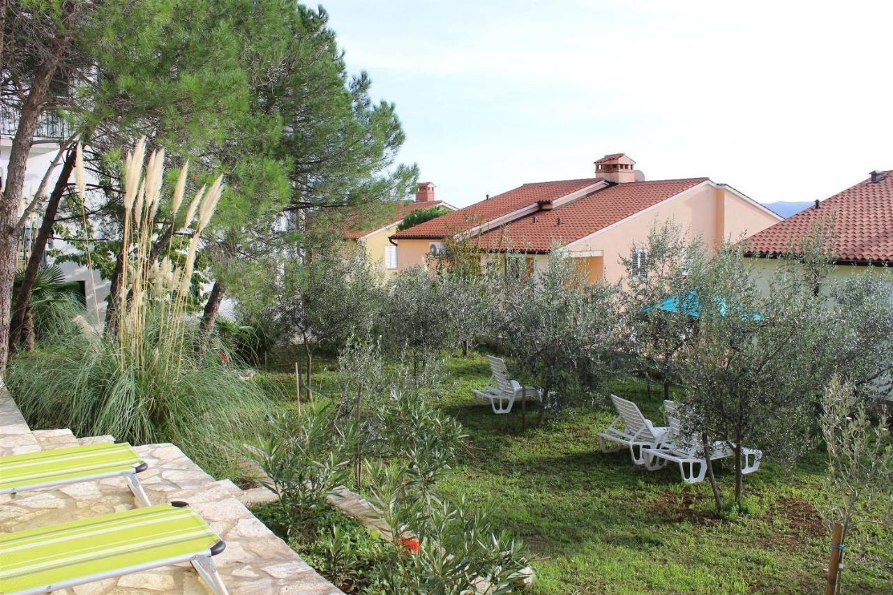 Apartments Olea Rabac Buitenkant foto