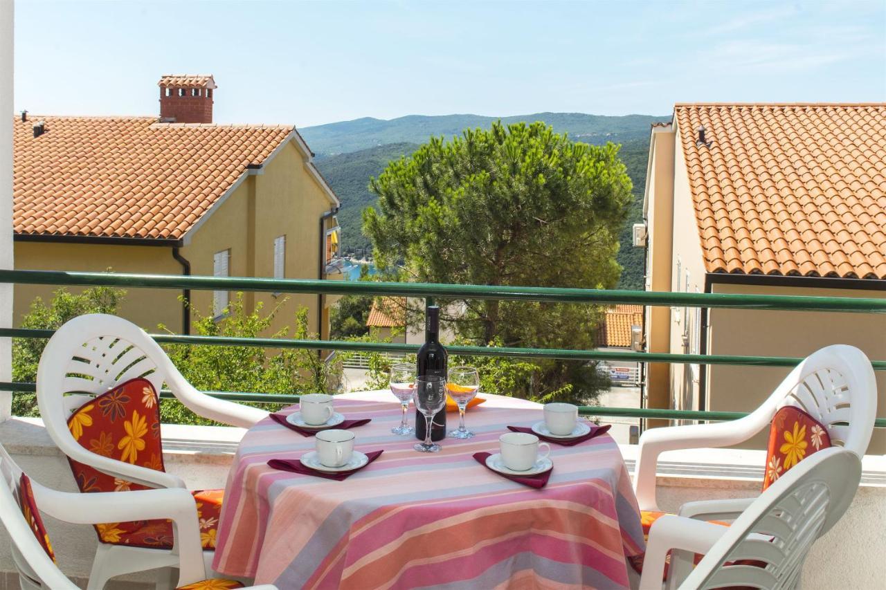 Apartments Olea Rabac Buitenkant foto